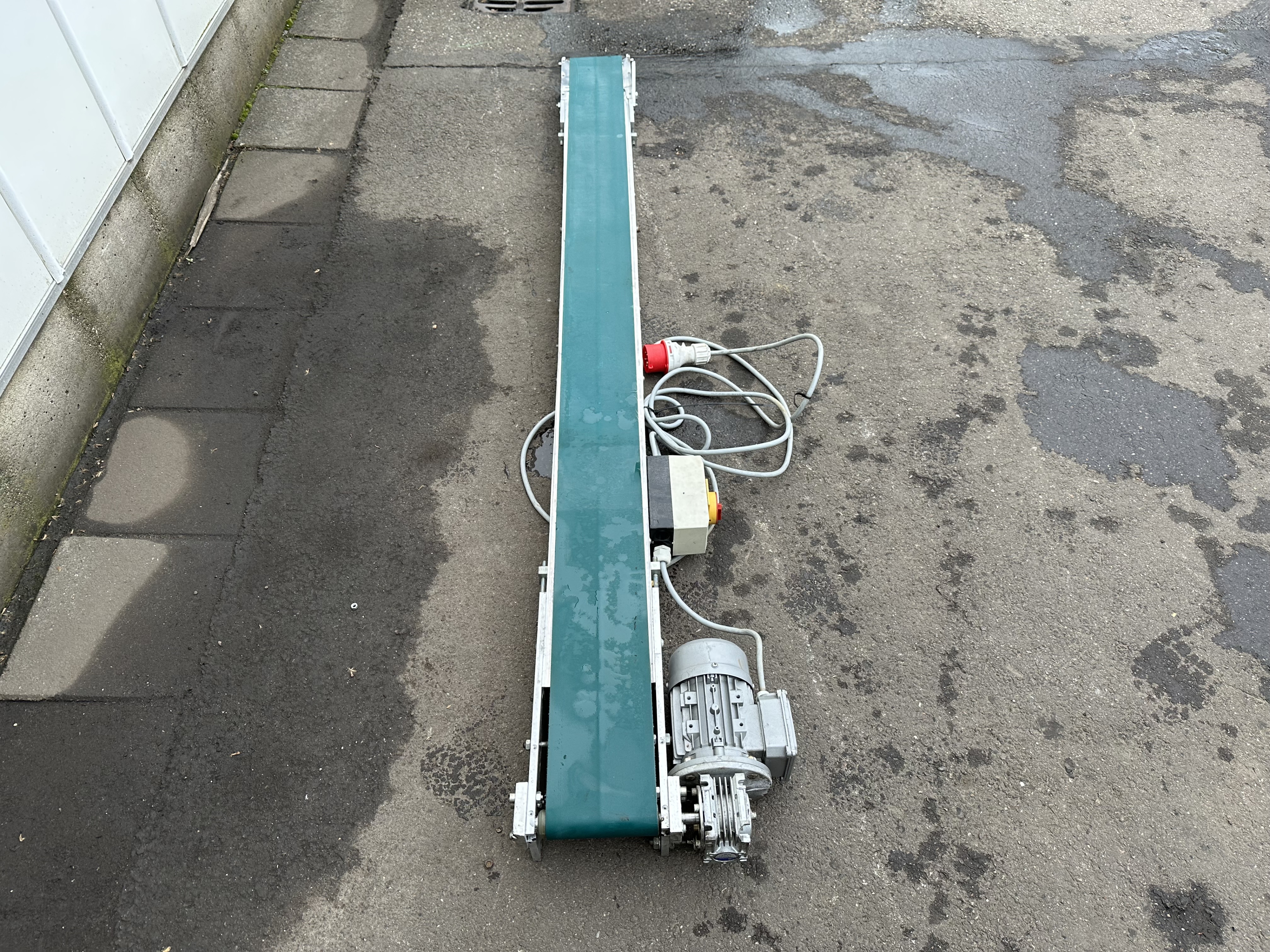 �������� Mayer 205 x 14 �� ��� ��������� ��������