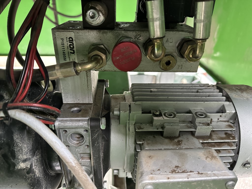 ����������� ������ Miedema AKV20