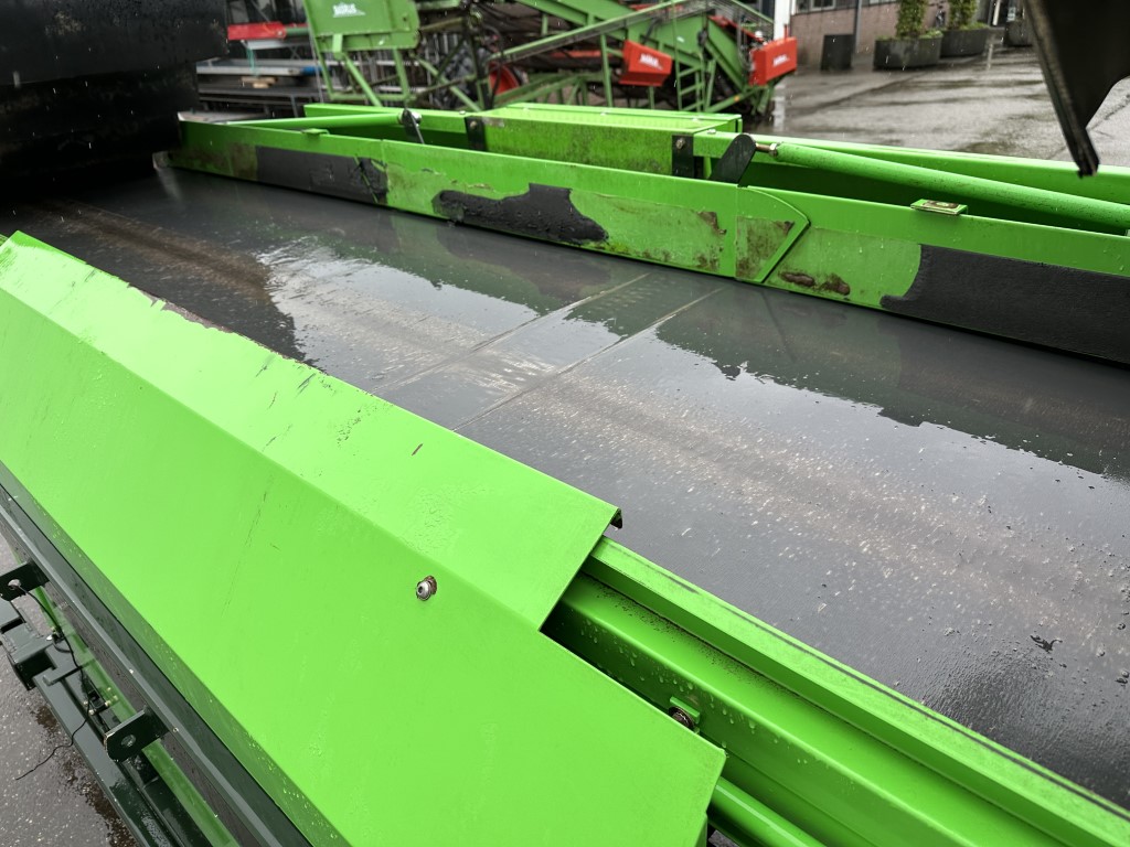 ����������� ������ Miedema AKV20