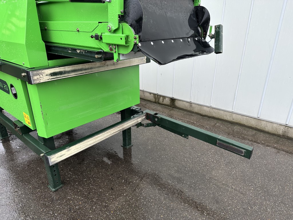 ����������� ������ Miedema AKV20