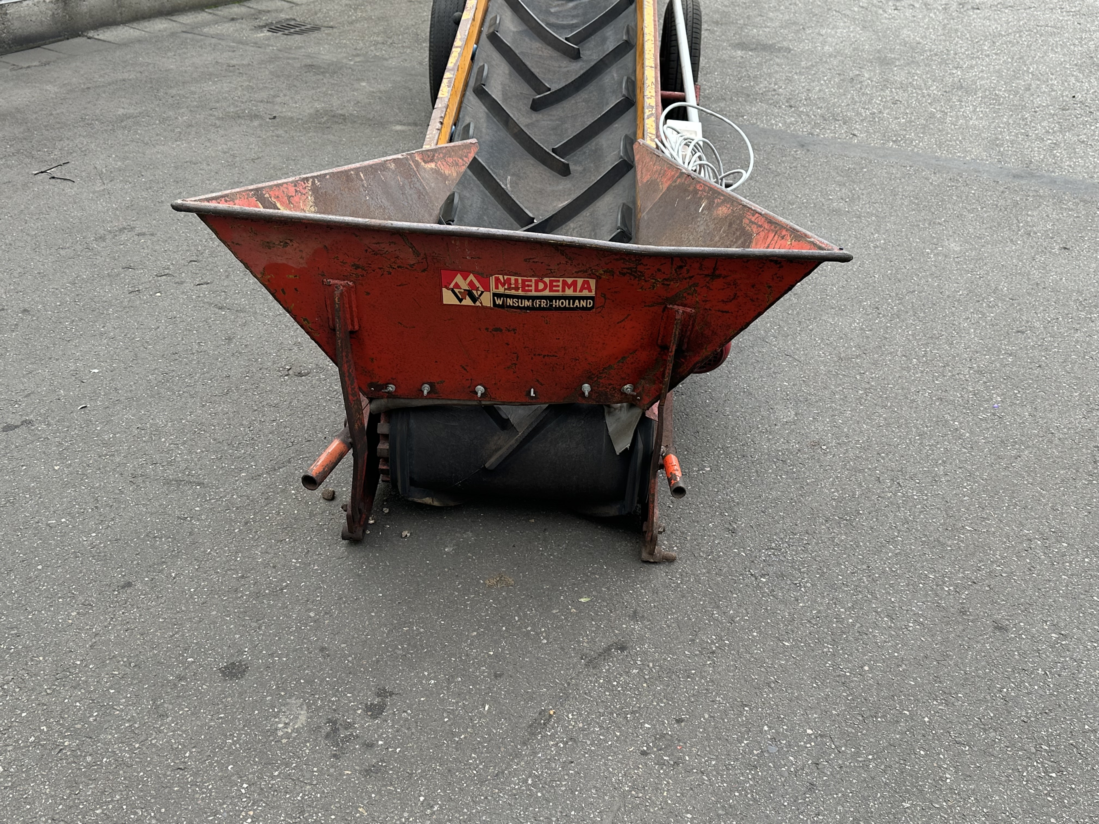 �������� Miedema 680 x 50 ��