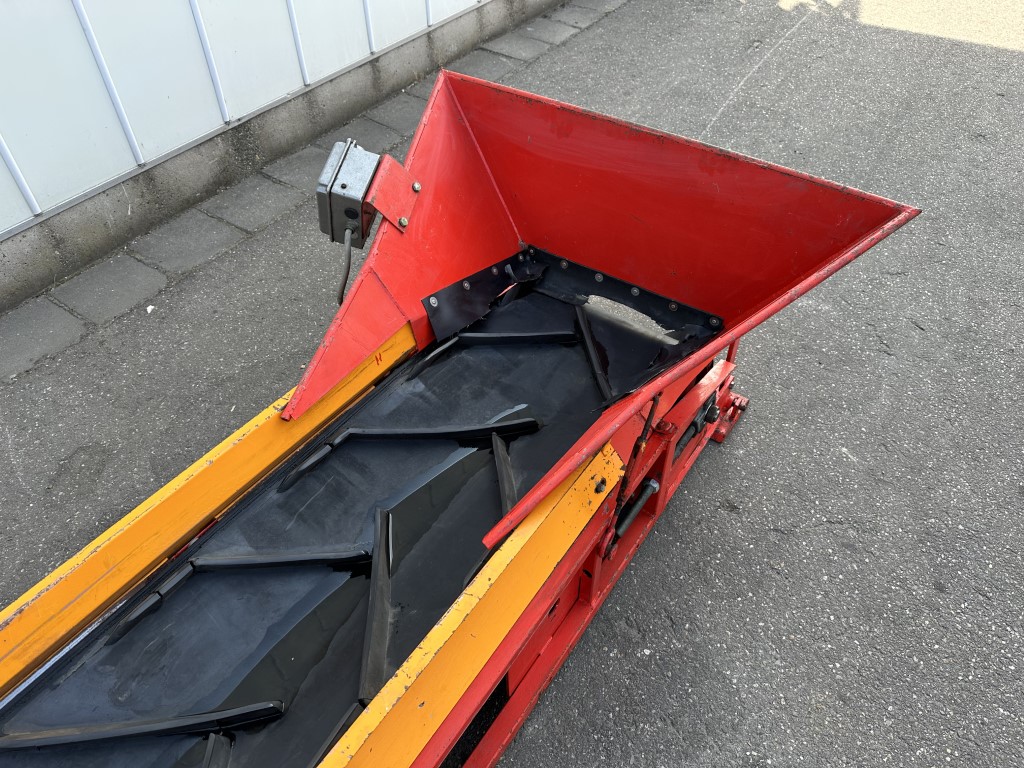 �������� �������� Miedema 700 x 50 ��