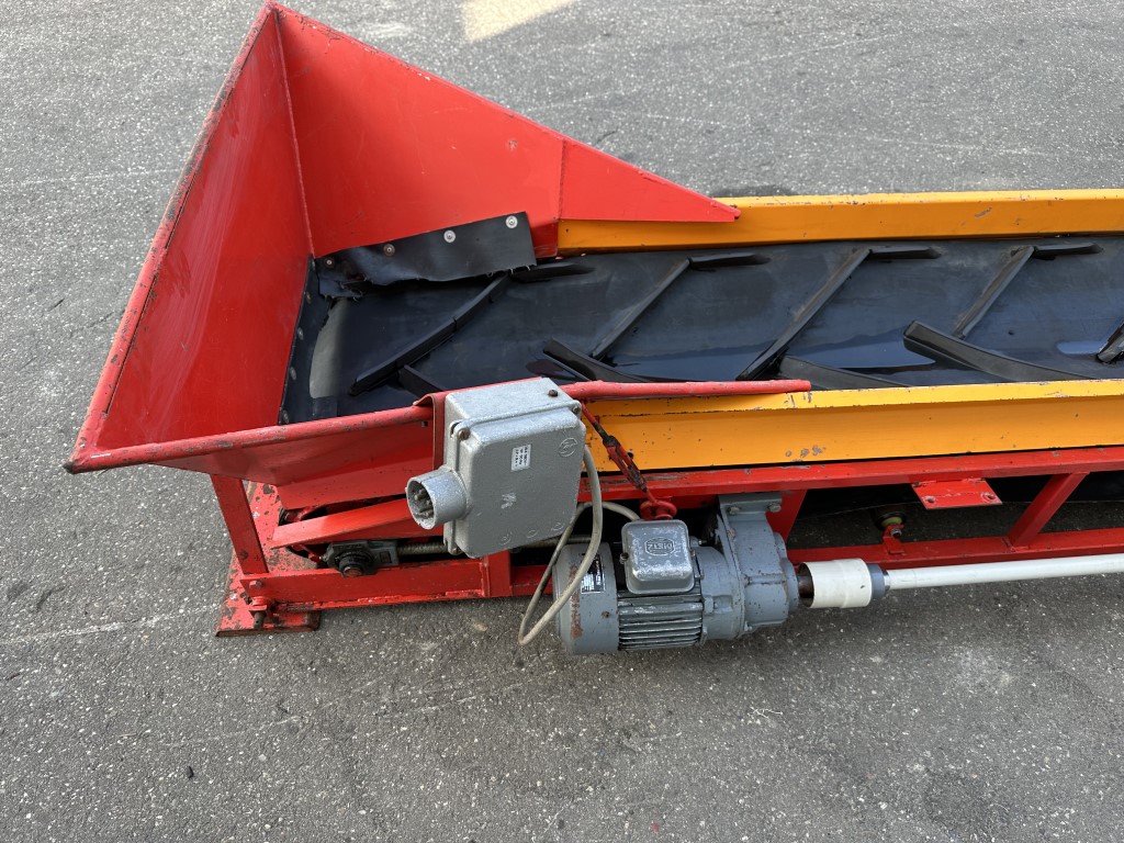 �������� �������� Miedema 700 x 50 ��