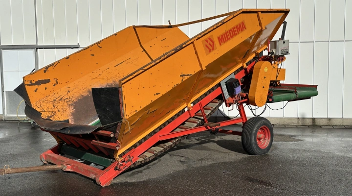 Miedema receiving hopper