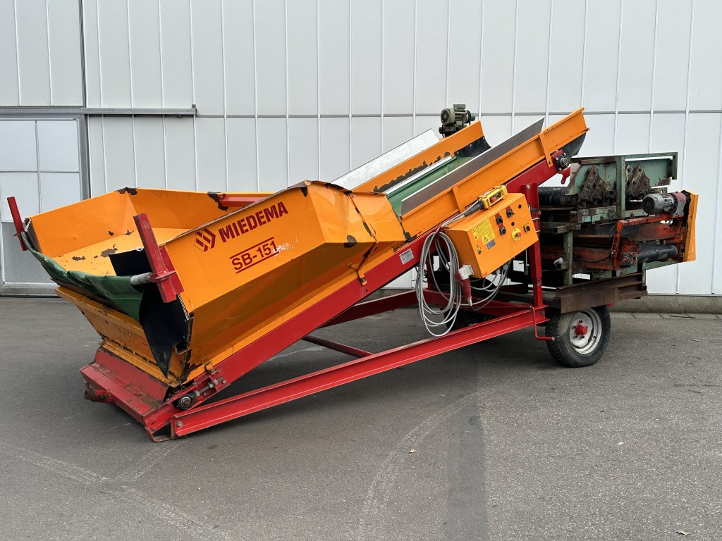 �������� ������ Miedema SB-151