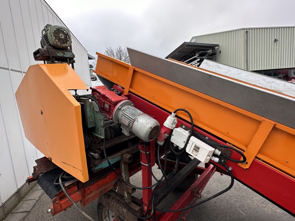 �������� ������ Miedema SB-151