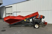 Miedema SB151 receiving hopper with roller cleaner and 1 cross conveyor belt