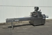 MIF Food Enginering A-412C flow pack machine With EME labeler