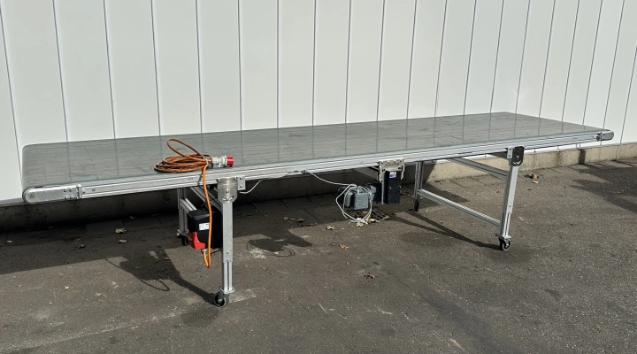 MK conveyor 445 x117 cm