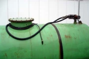 mobile gasoline-oilstorage tank image 2