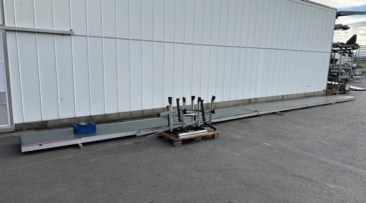 MTF Technik conveyor 1365 cm x 77 cm