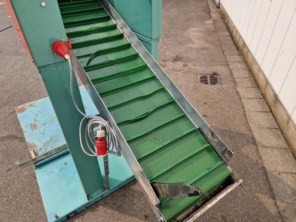 ������ ��� ���������� �������� Munckhof ��� �����