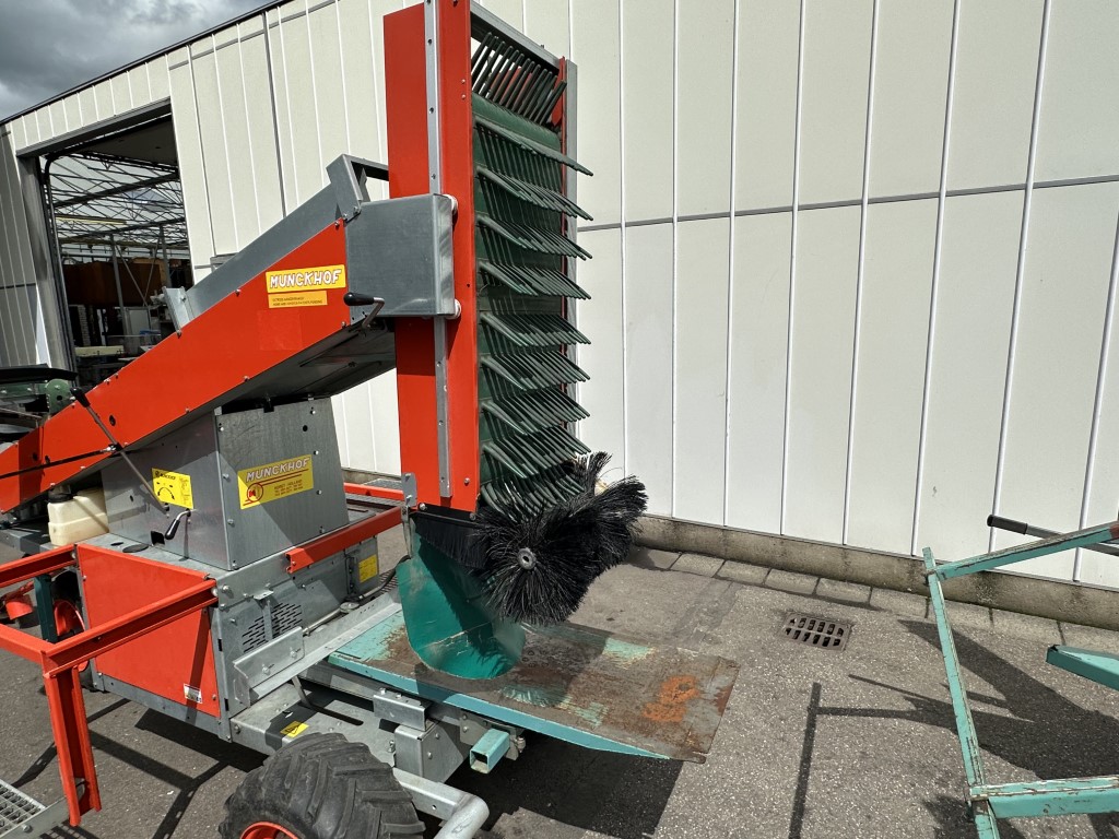Munckhof Pluk-O-Trak Junior 320 ������a ��� ������ ������