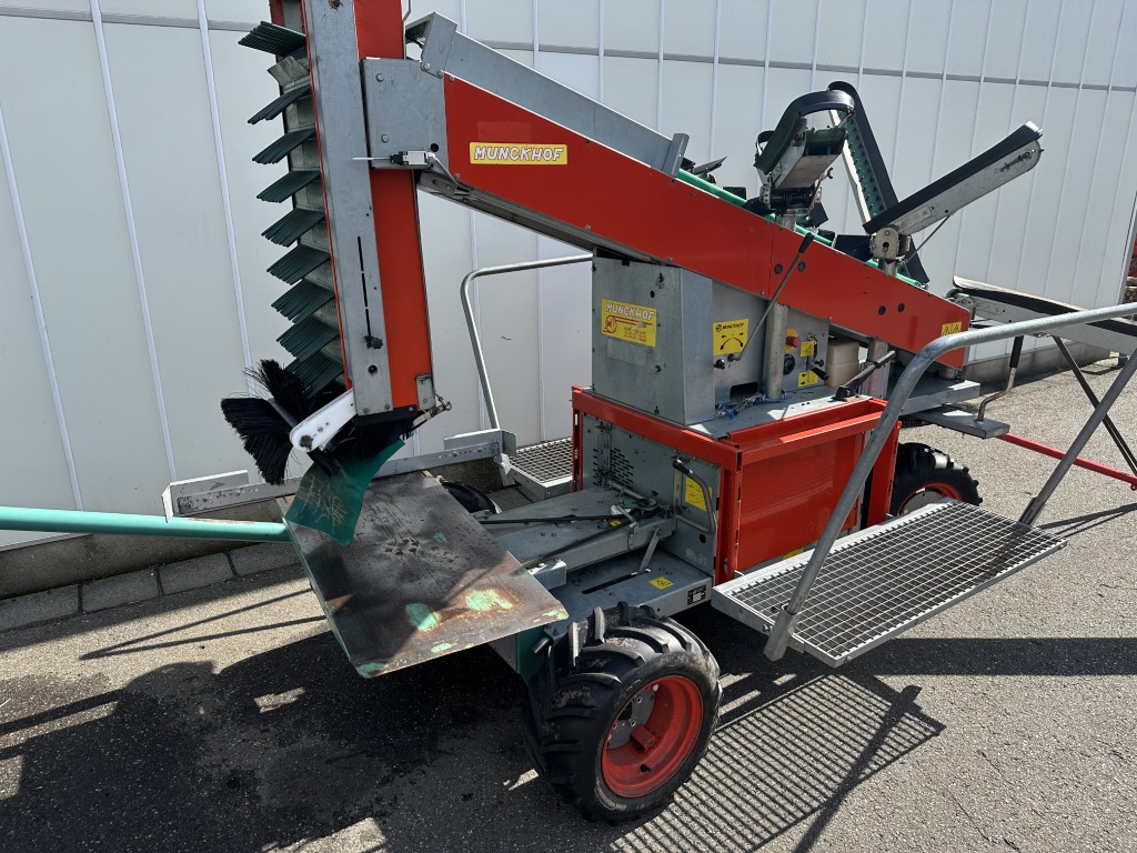 Munckhof Pluk-O-Trak Junior 320 ������a ��� ������ ������