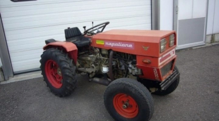 Napolione 4000 tractor image 1