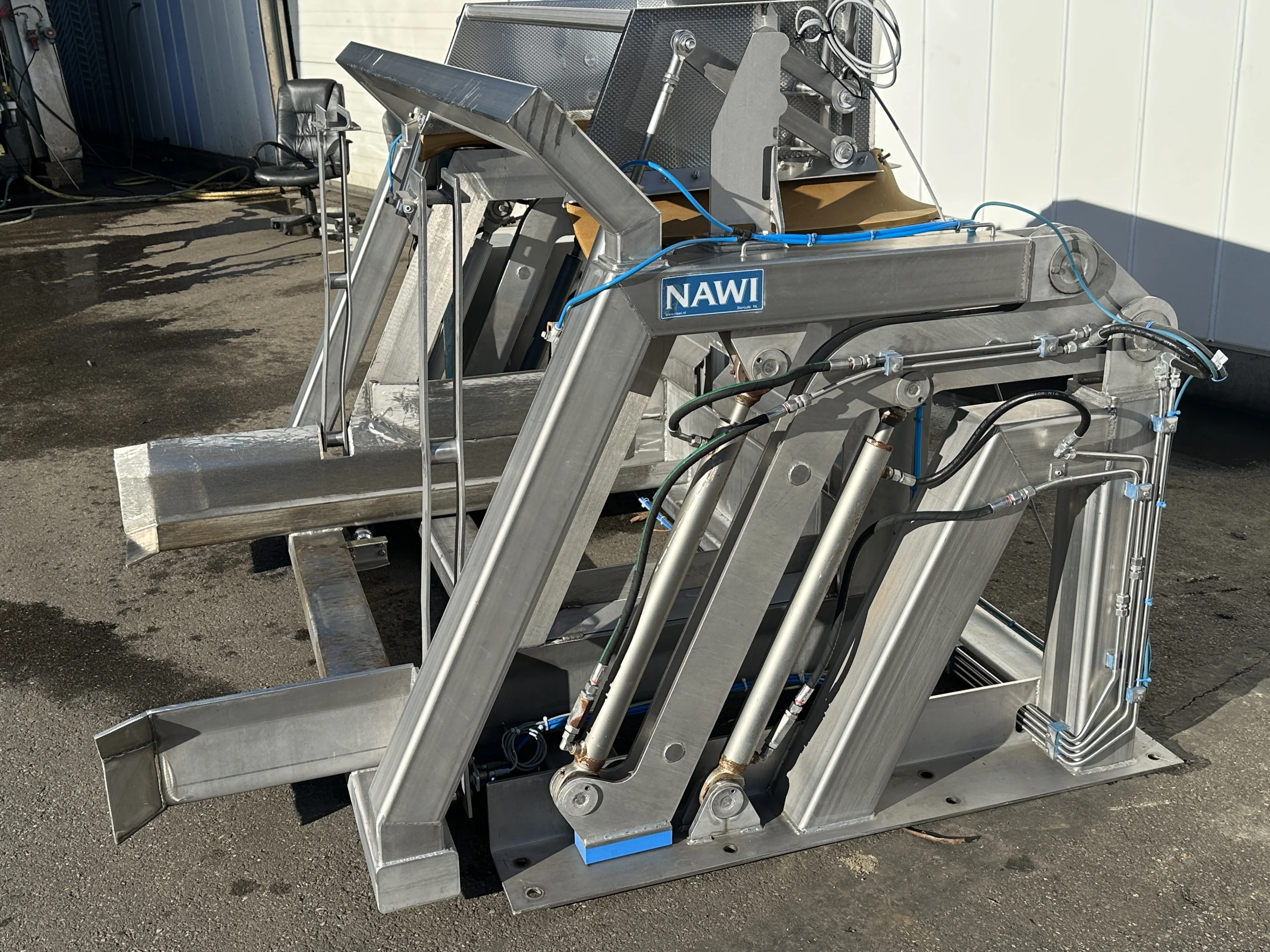 Nawi kistenkantelaar 155 cm • Duijndam Machines