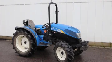 New Holland T3030 traktor