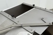 New stainless steel box tipper up to 125 cm