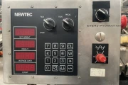 Newtec 2014A afweegmachine voor appels met opvoerband