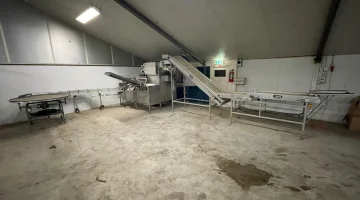 Linea di pesatura e confezionamento Newtec e Tong Peal per cestini