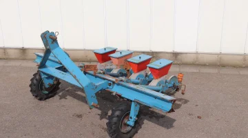 Nibex 300 mechanical sowing machine 4 rows