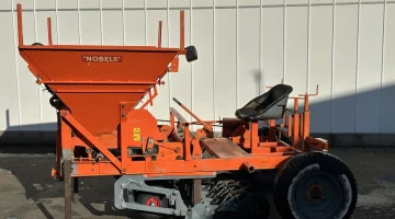 Nobels 150 cm onions & bulbs planting machine 5 rows