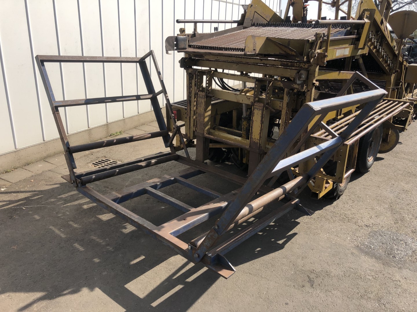 ��������� ������ Nobels Bed Lifter � ���������� �����������