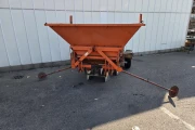 Nobels onions & bulbs planting machine 4 rows
