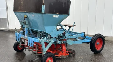 Oldenhuis & Prinsen onions & bulbs planting machine 6 rows