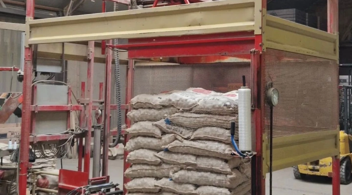 Oldenhuis & Prinsen Wibo 6 palletizer for bags