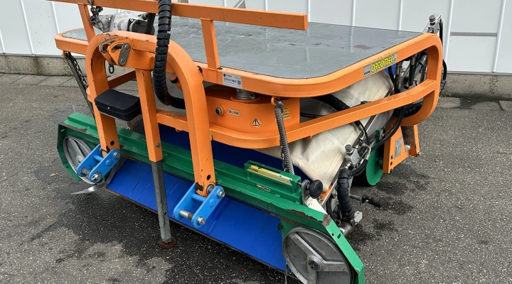 Ortomec TP 140B pull-type wheeled leafy greens harvester 140 cm