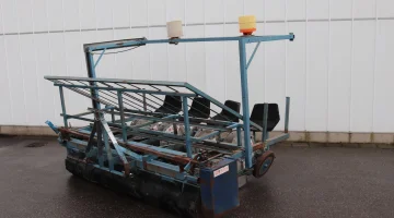 Máquina de plantio de 4 linhas Perdu para blocos de solo e plantas de bandeja