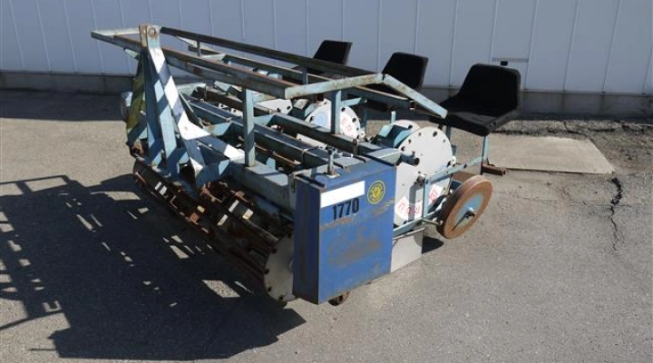 perdu plantmachine 12 cm bekers (1)
