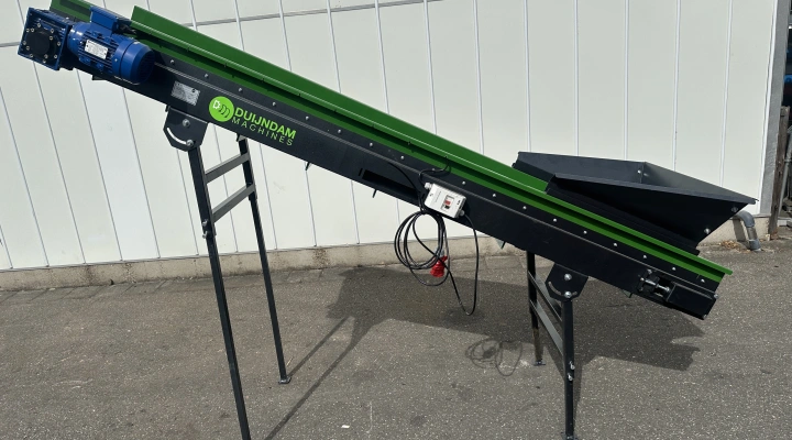 PIORO elevator incline conveyor 280 x 66 cm (new)