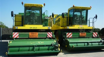 Ploeger BP 2000 self-propelled bean picker