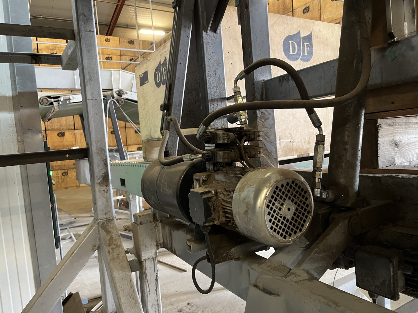 Total Systems Bercomex Potveer ����� ���������� ������� 160 �� ��� ������� ������, ���������, ���� � ������������ �������.