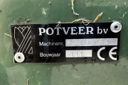 Potveer debulbing machine for tulips