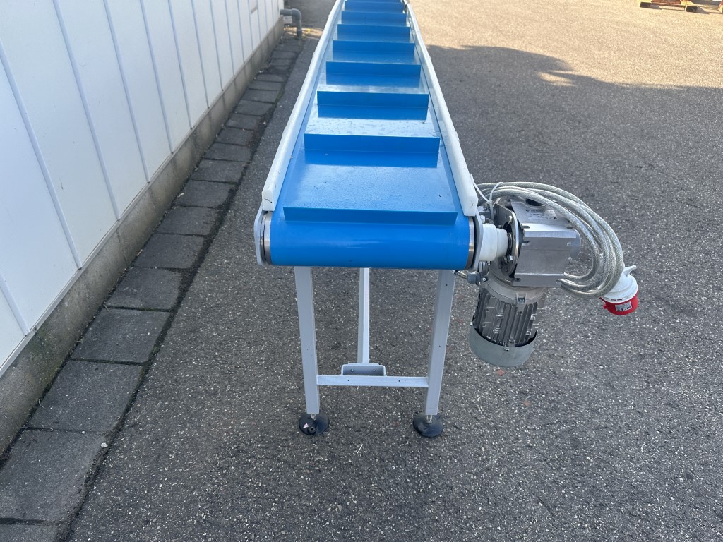 ProfiTech �������� � �������� 285 x 35 ��