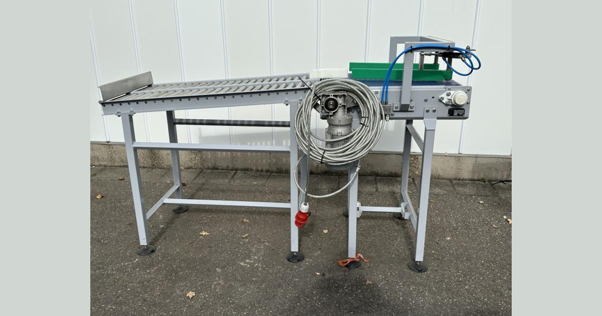 ProfiTech conveyor 70 x 60 cm with roller conveyor • Duijndam Machines