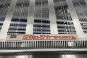 Proseal MC002 + slipmaster weighing line with 14 weighing positions for soft fruits with Slipstream lane divider