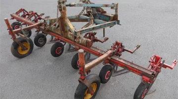 Rau 6 row interrow cultivator