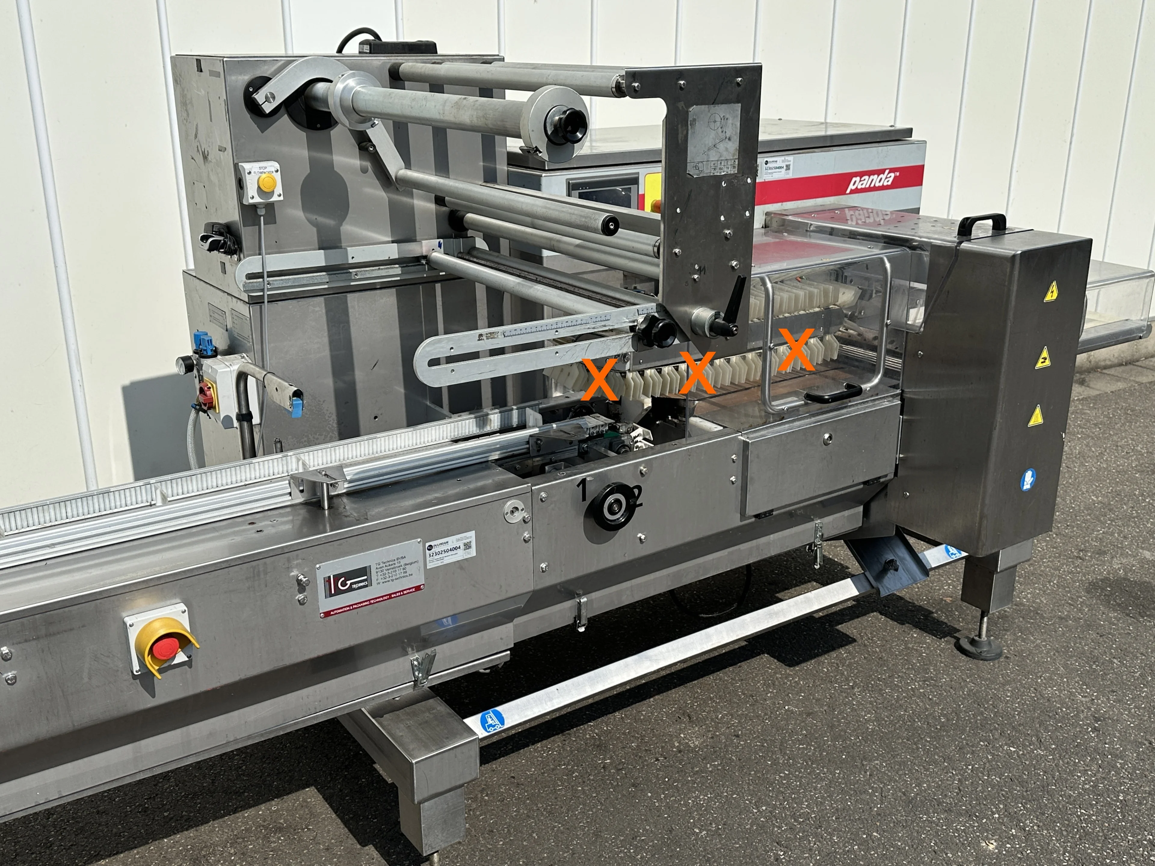 Record Panda BS RS Medium máquina flowpack • Duijndam Machines