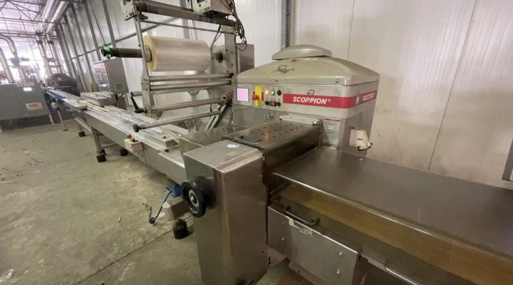 Record Scorpion E SE flow pack machine with inliner
