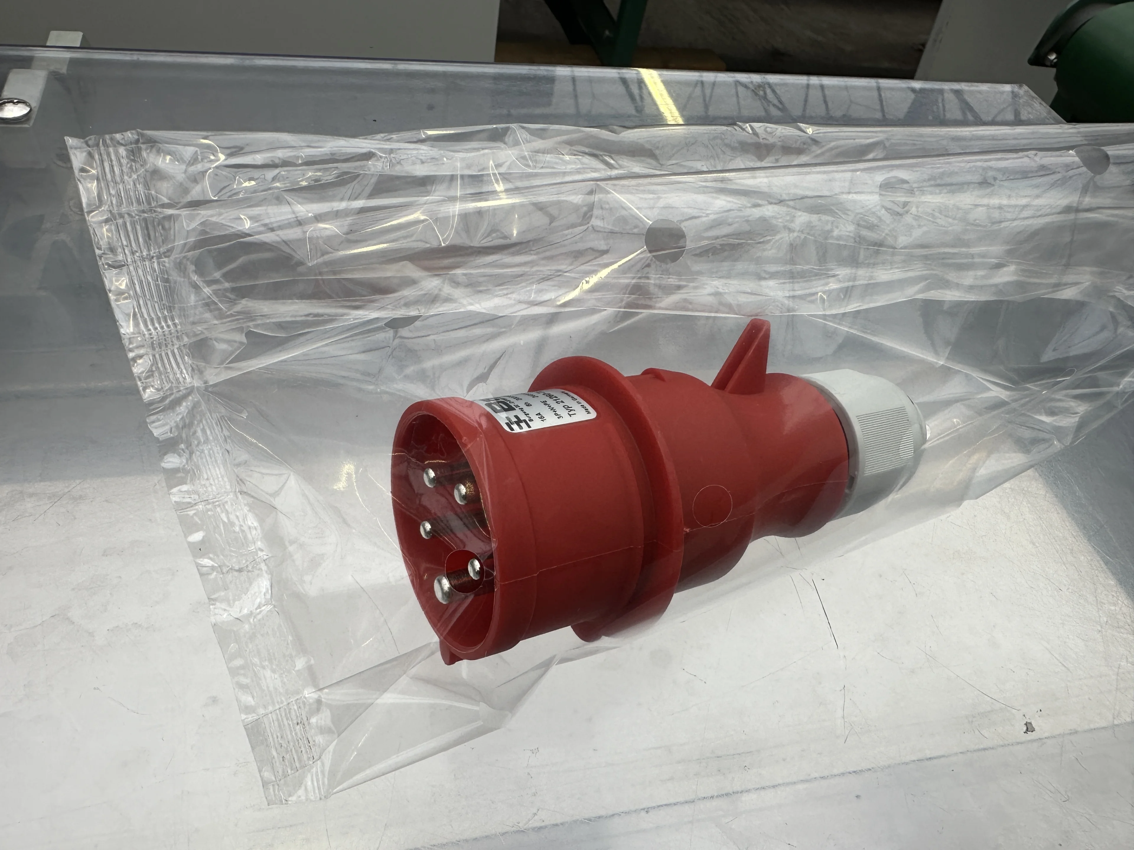 Record Scorpion flow pack machine • Duijndam Machines