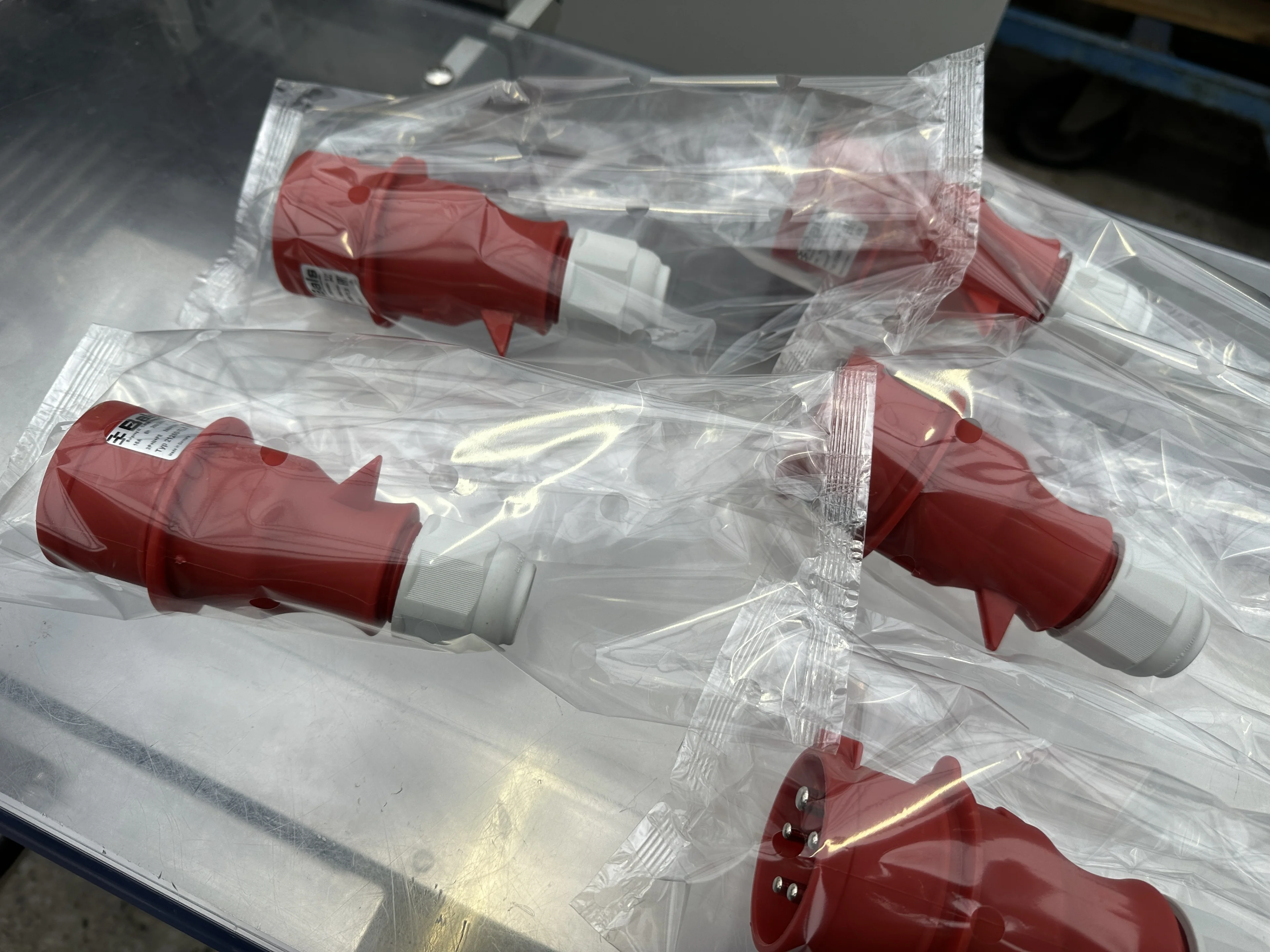 Record Scorpion flow pack machine • Duijndam Machines