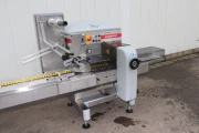 Record Scorpion flow pack machine