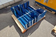Reisopack 2901 pallet strapping machine with corner applicator