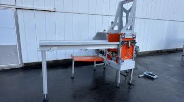 Rev Packaging Solutions Rooster Case Packer