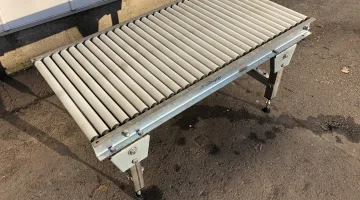 Roller conveyor 105 x 50 cm