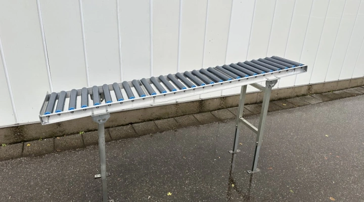 Roller conveyor 215 x 40 cm